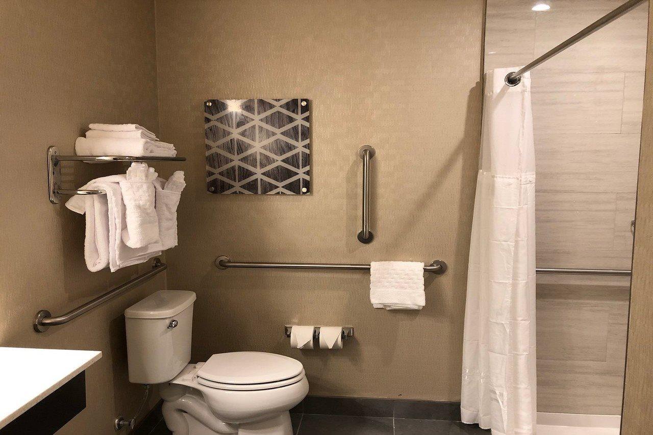 ベストウェスタン プラス フィラデルフィア ペンソーケン ホテル Cherry Hills Village エクステリア 写真