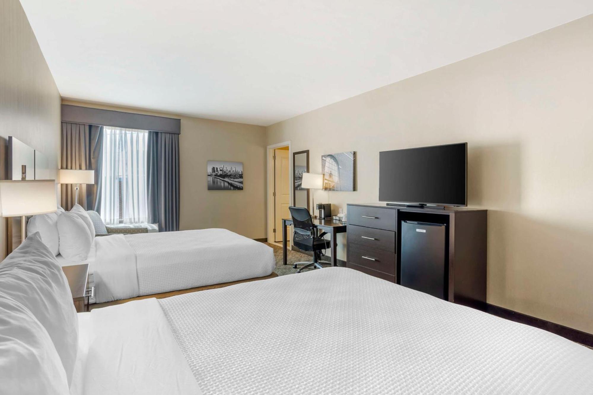 ベストウェスタン プラス フィラデルフィア ペンソーケン ホテル Cherry Hills Village エクステリア 写真